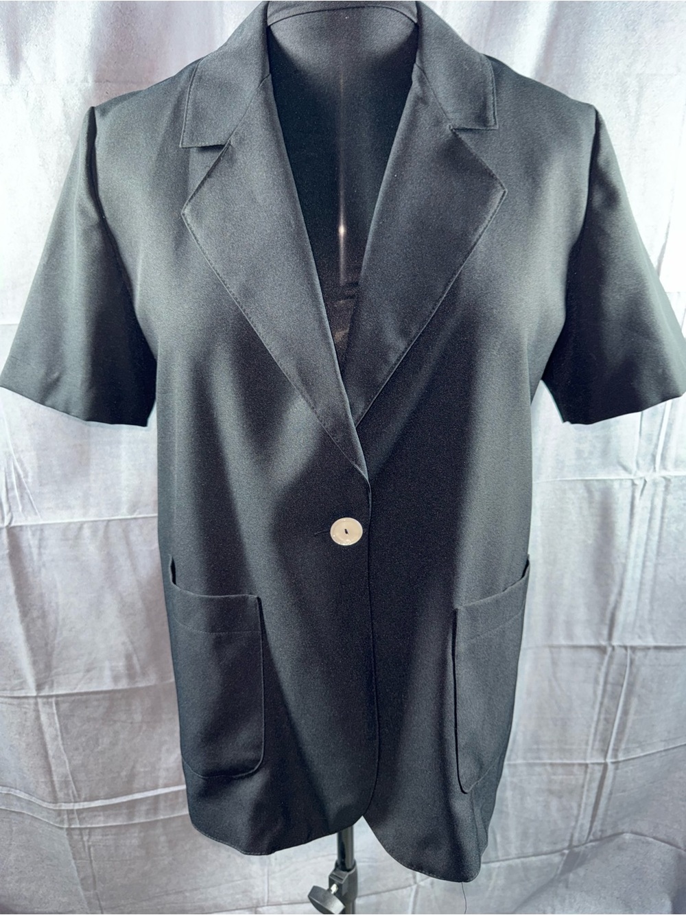 2709-Blair Black Short-Sleeve Single-Button Blazer